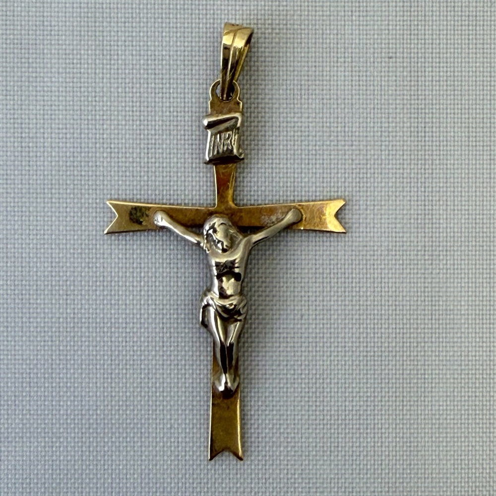 Crucifix 14K Gold Charm